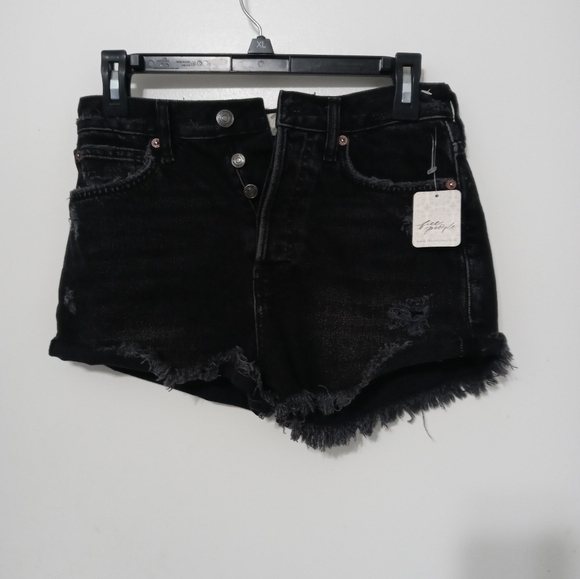 We the Free People 25 Black washed Distressed Button Fly Denim Shorty shorts - Picture 1 of 7